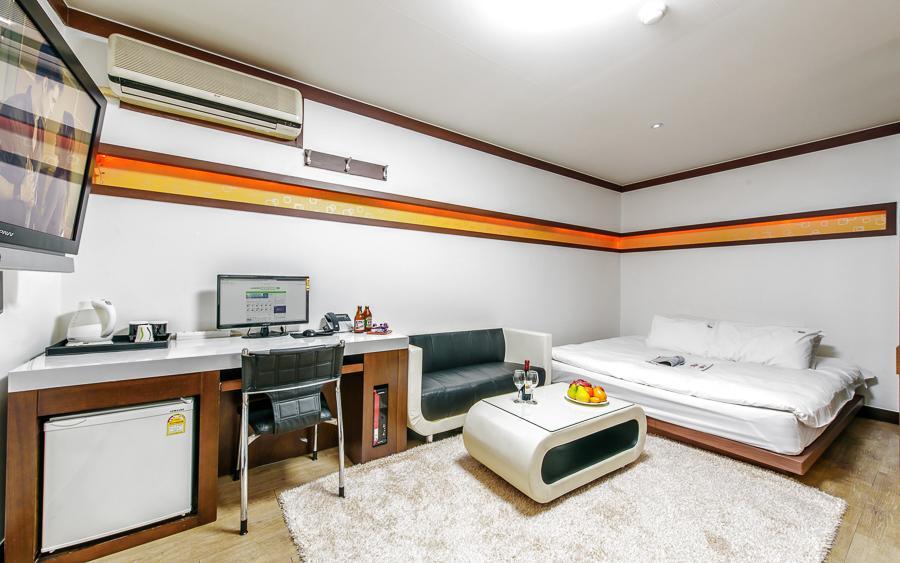 Mk Hotel Yeosu Exterior foto