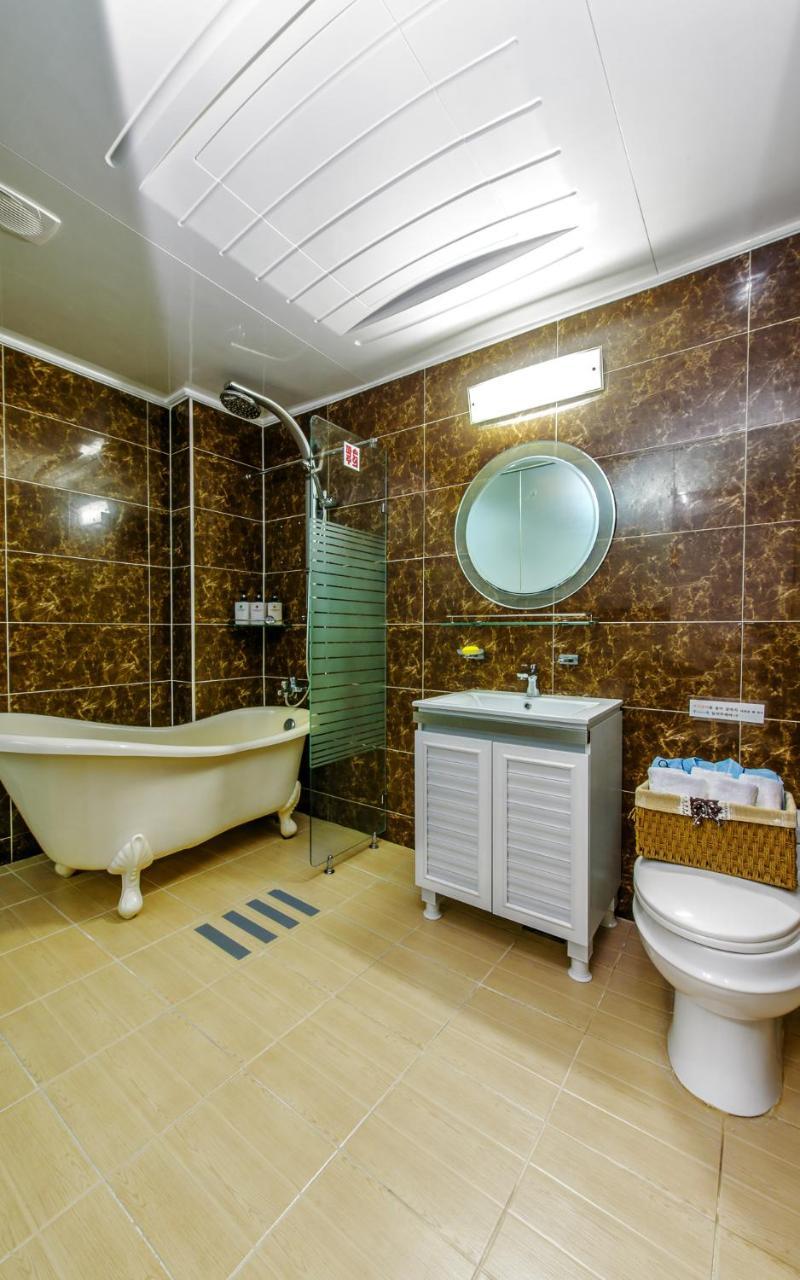 Mk Hotel Yeosu Exterior foto